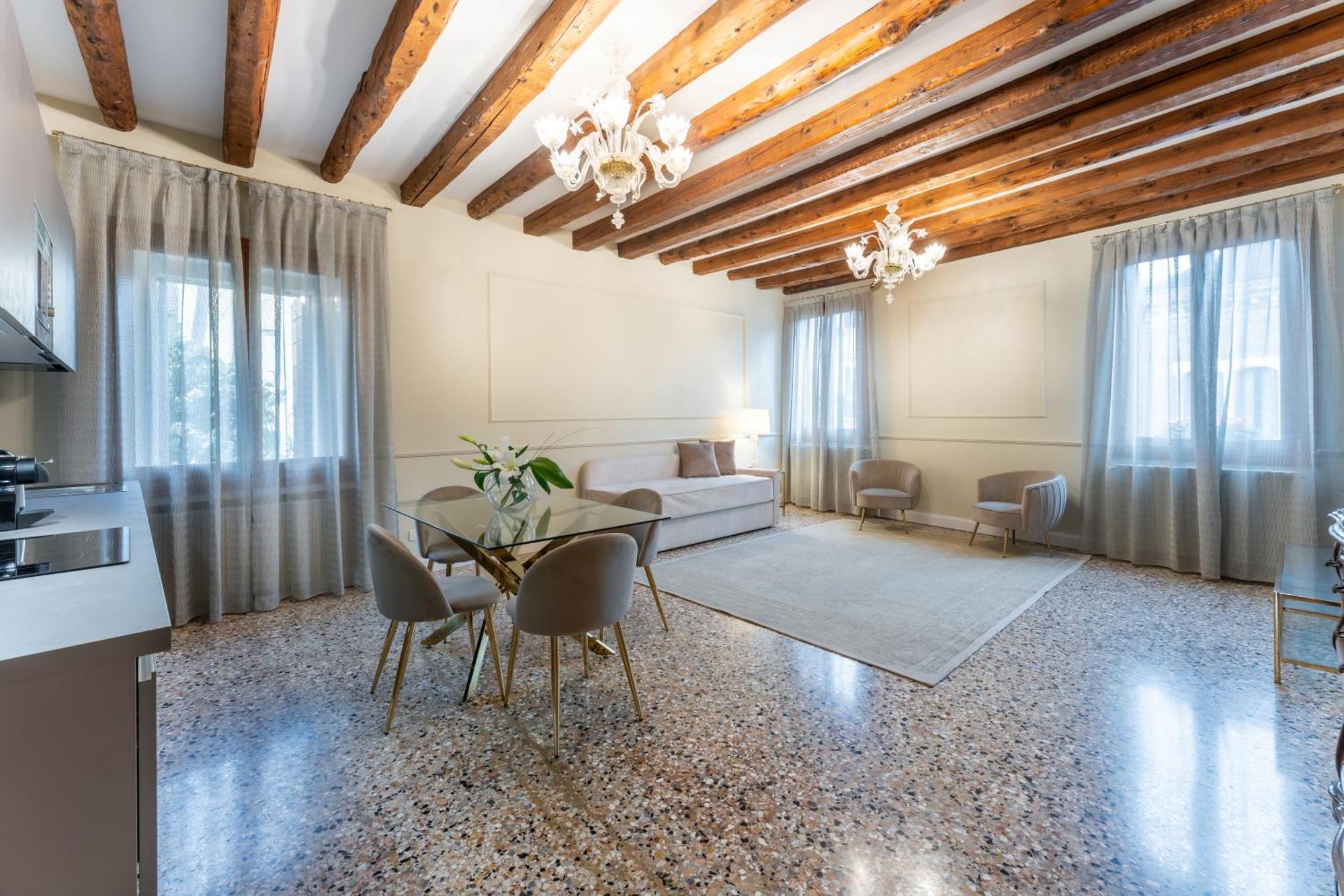 ונציה San Vio Palace Luxury Apartments מראה חיצוני תמונה